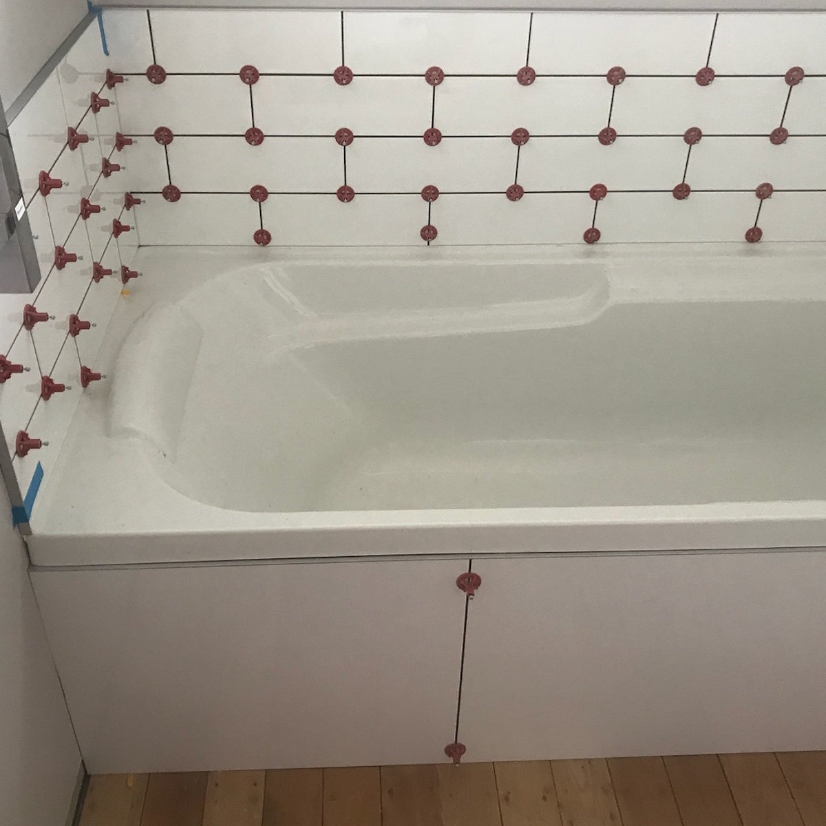 Best Tile Leveling System for Shower – 1200-Piece Offset Brick Layout Kit for Large Projects